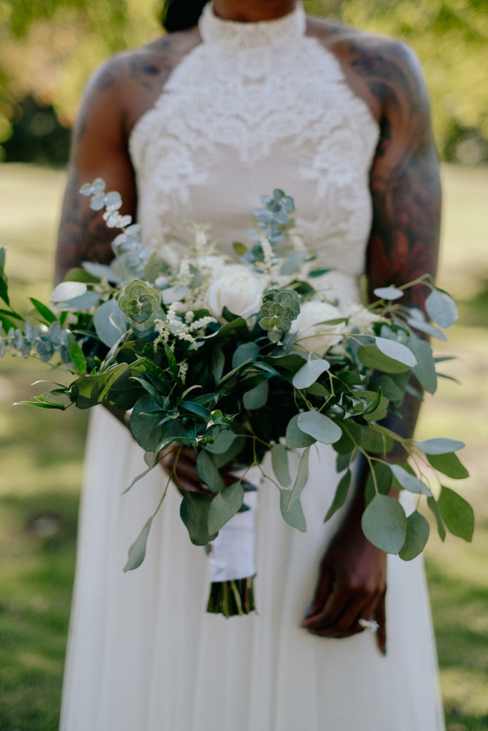 Bridal bouquet with tattooed bride